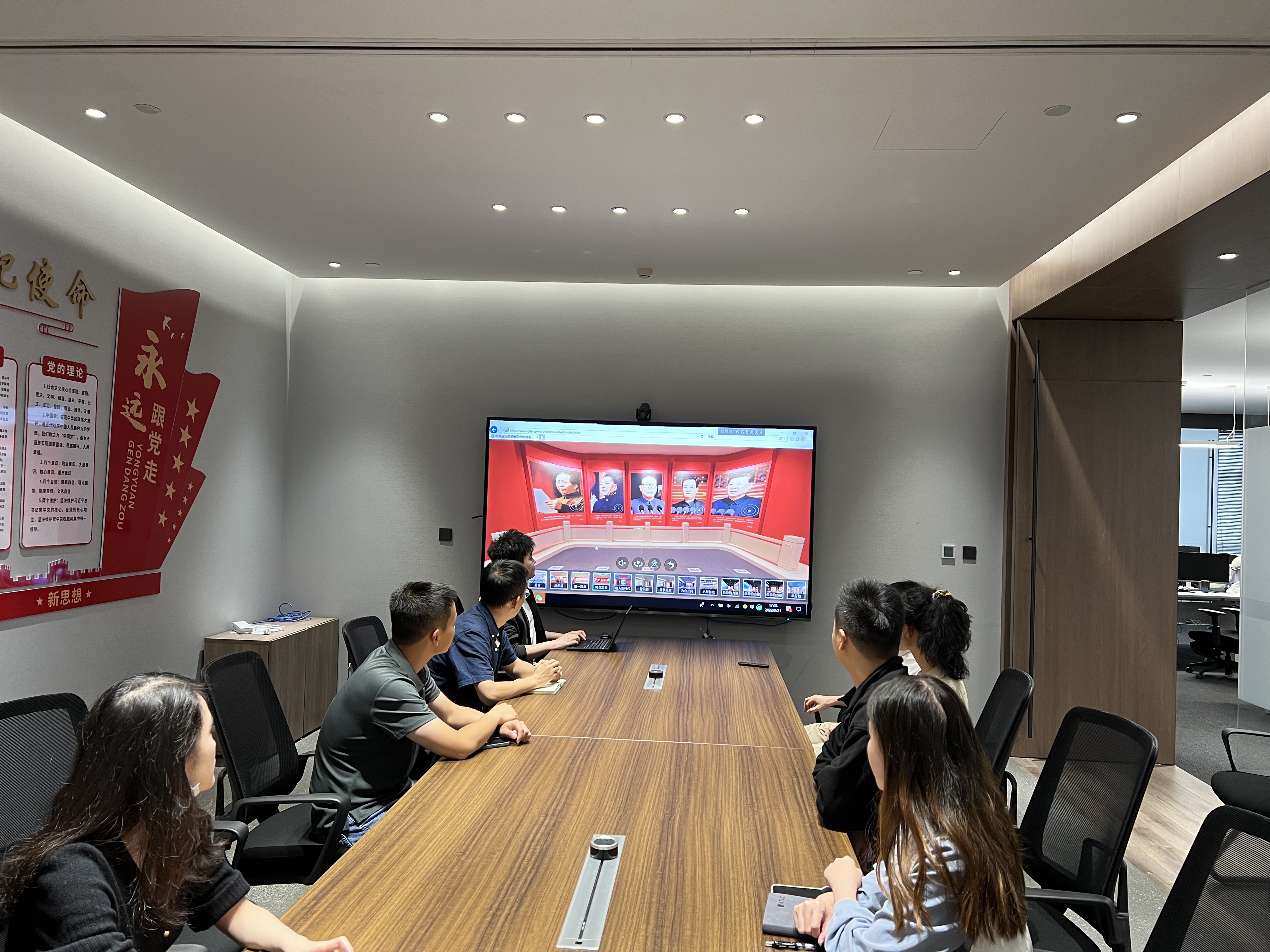 监察.jpg 监察.jpg